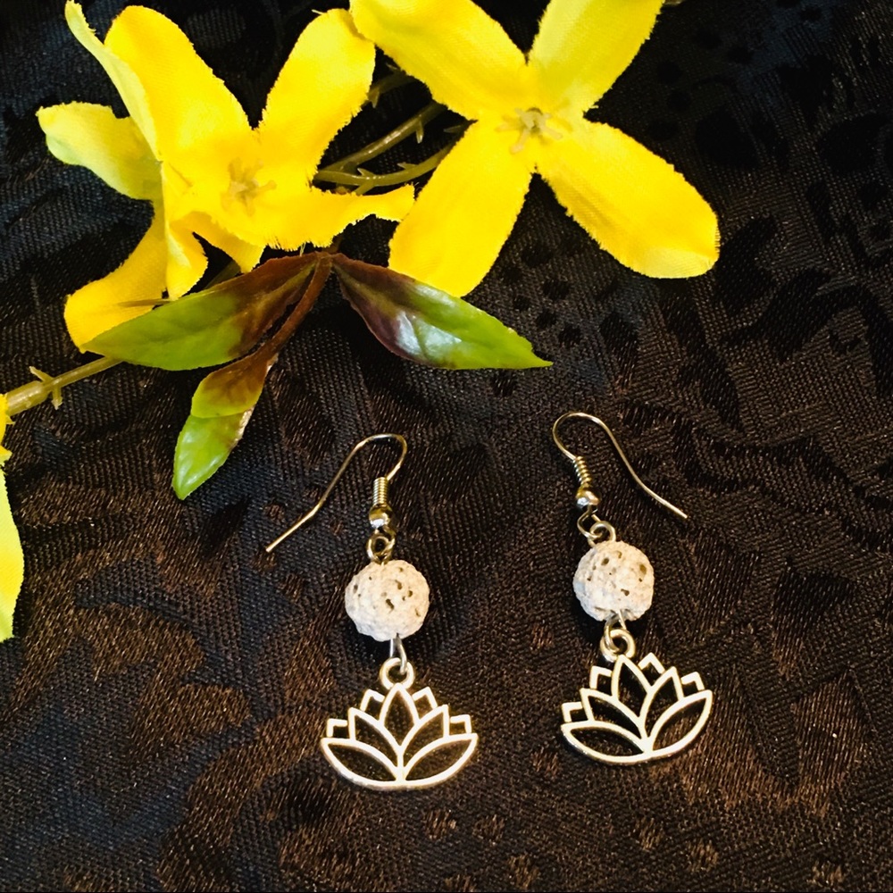 Lotus Lava Rock Earrings-NWOT